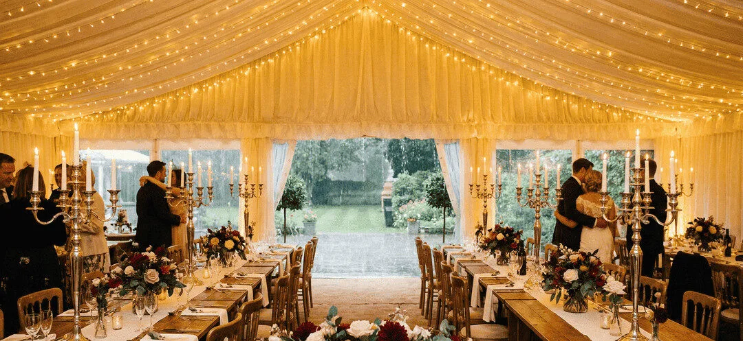 Boda con Lluvia: ¡La Guía Definitiva para un Día Mágico e Inolvidable!